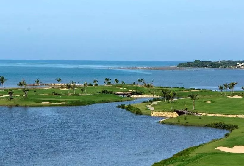 هتل Dreams Karibana Cartagena Golf & Spa Resort   All Inclusive
