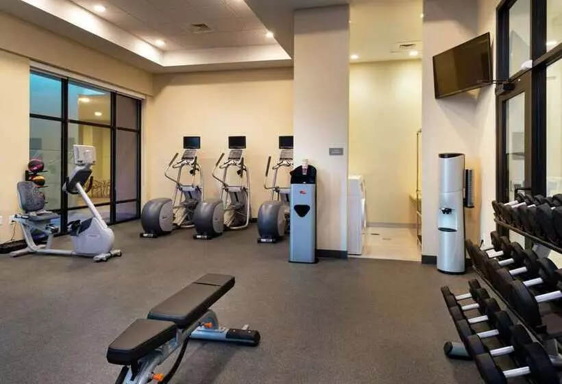 هتل Home2 Suites By Hilton Columbia Downtown