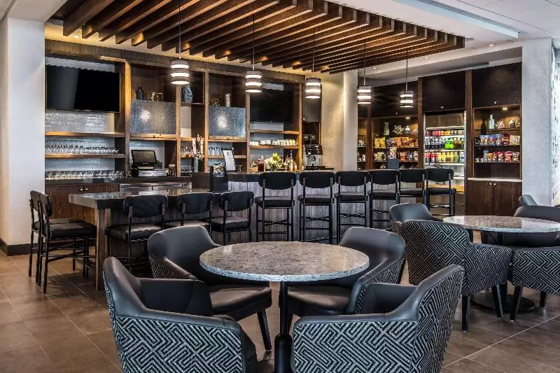 ホテル Hyatt Place Delano