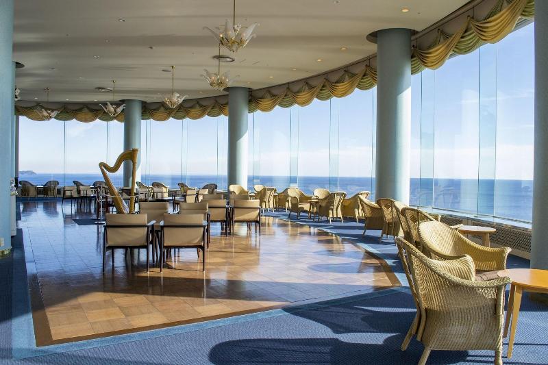 New Akao & Hotel Royal Wing