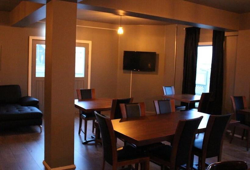 فندق صغير North Star Guesthouse Olafsvik