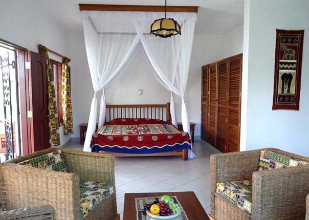 تختخواب و صبحانه Diani Cottages