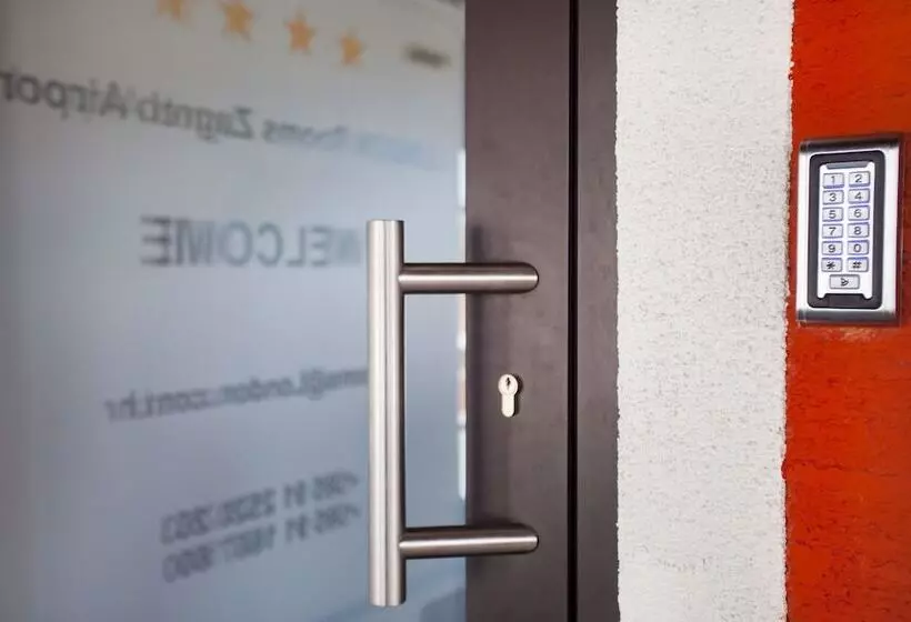 Aamiaismajoitus (B&B) London Rooms Zagreb Airport