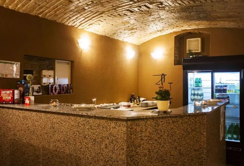 Aamiaismajoitus (B&B) London Rooms Zagreb Airport