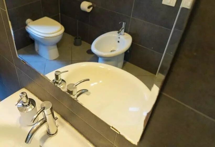 تختخواب و صبحانه Salotto Piramide