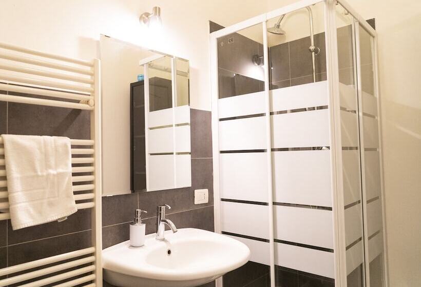 تختخواب و صبحانه Salotto Piramide