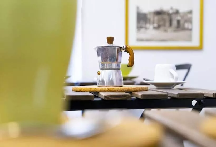 تختخواب و صبحانه Salotto Piramide