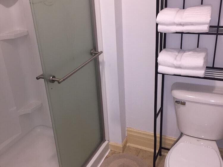 Historic Downtown Capitol Hotel Vacation Suites