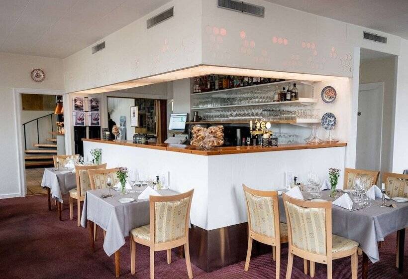 客栈  Gram Slotskro