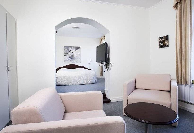 客栈  Gram Slotskro