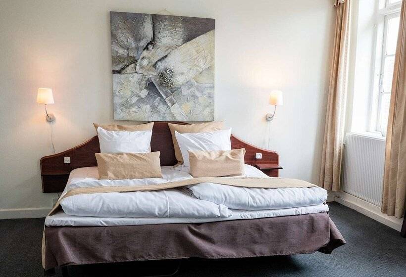 客栈  Gram Slotskro