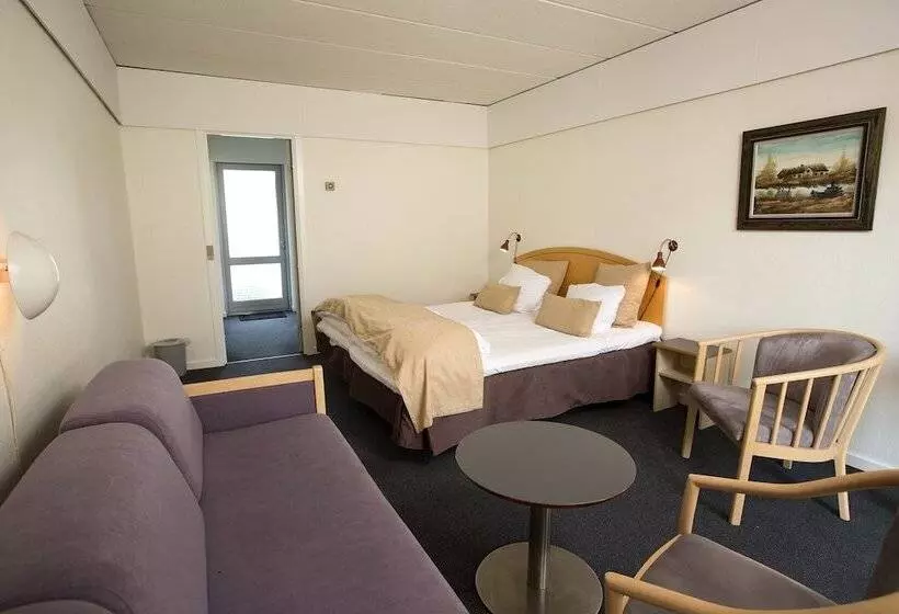 簡易ホテル Gram Slotskro