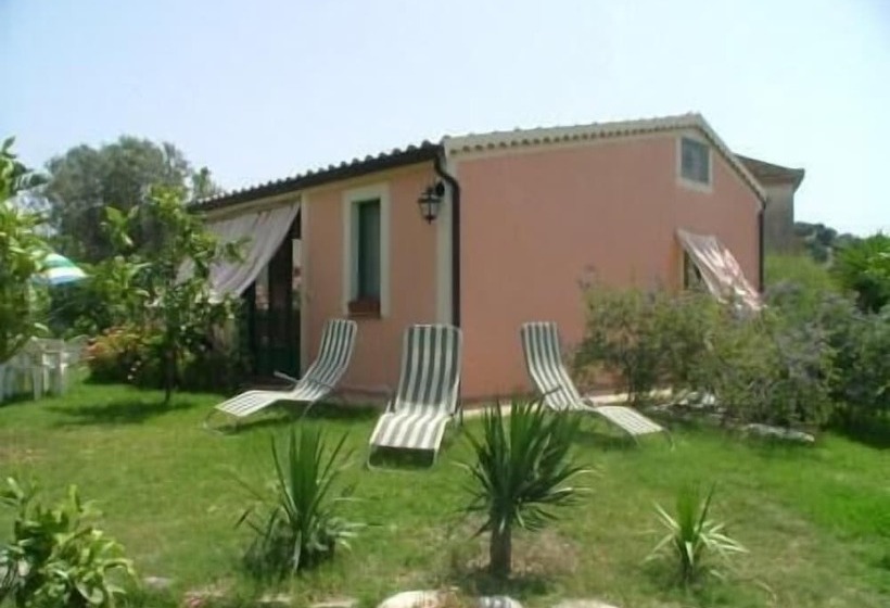 Отель Agriturismo Villa Vittoria