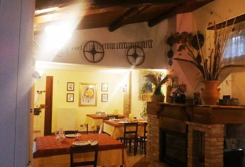 Hotelli Agriturismo Villa Vittoria