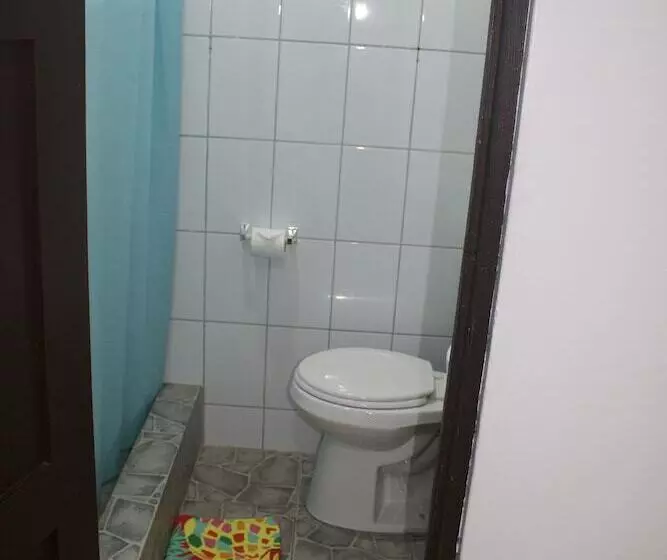 هتل Cañas