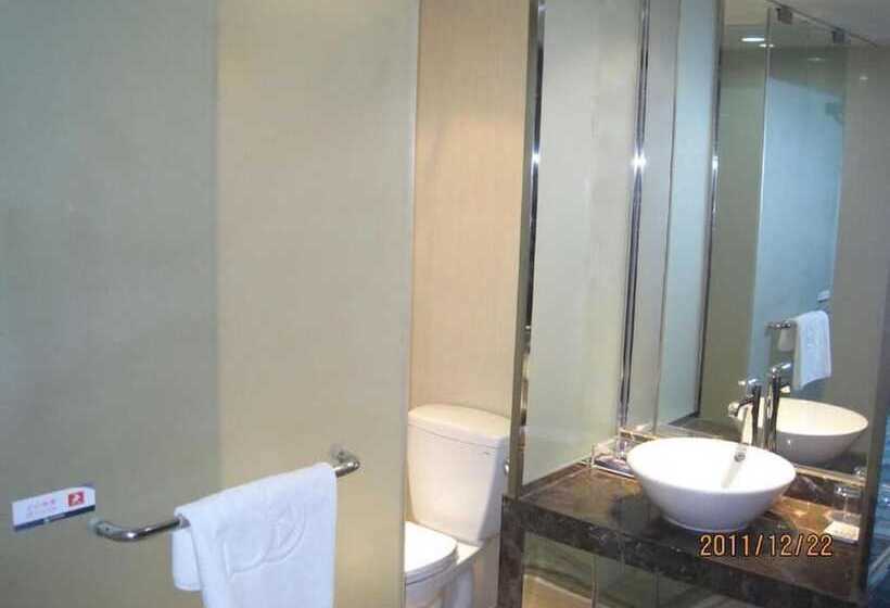 Отель Metropolo Zhenjiang Railway Station Wanda Square