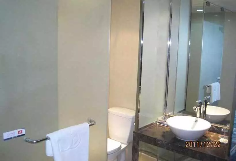 Hotelli Metropolo Zhenjiang Railway Station Wanda Square