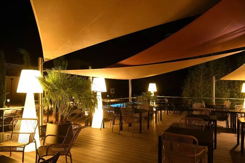 هتل Le Relais Saint Jacques