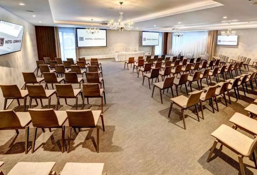 ホテル Lomnica