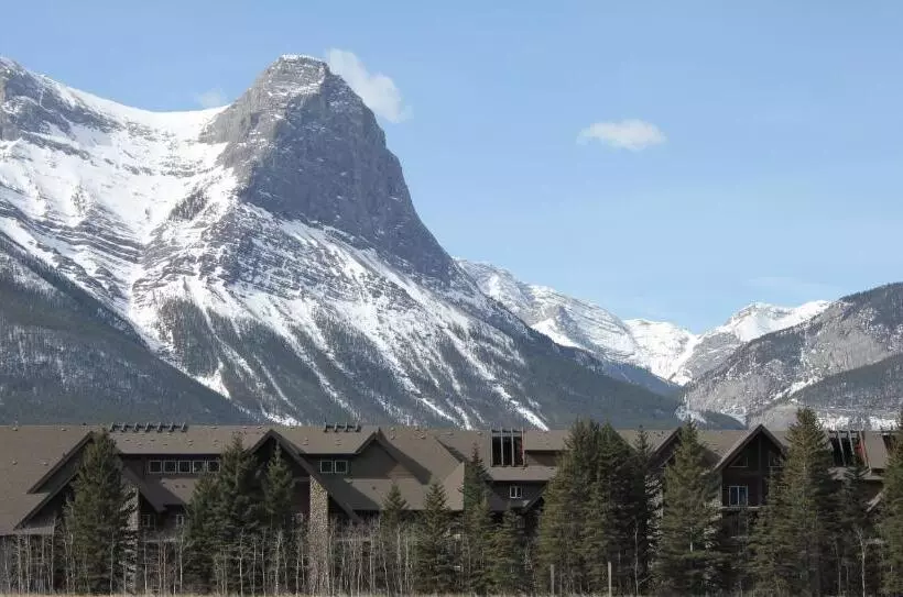 Hotelli Paradise Resort Club And Spa