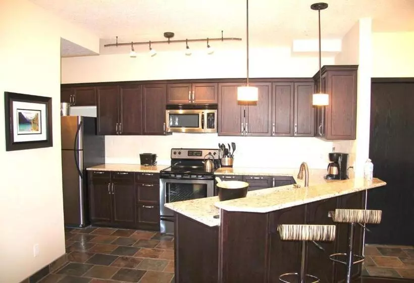 Hotelli Paradise Resort Club And Spa