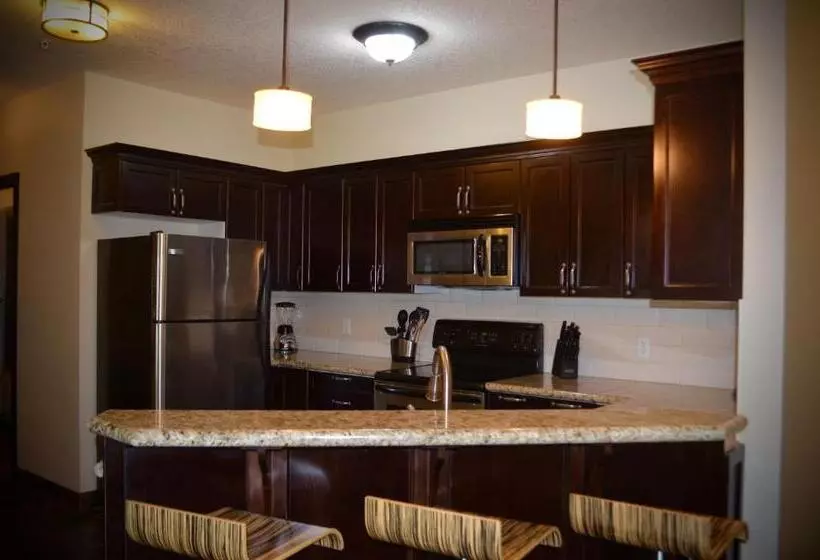 Hotelli Paradise Resort Club And Spa