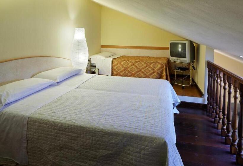 هتل Residence Cavour 63