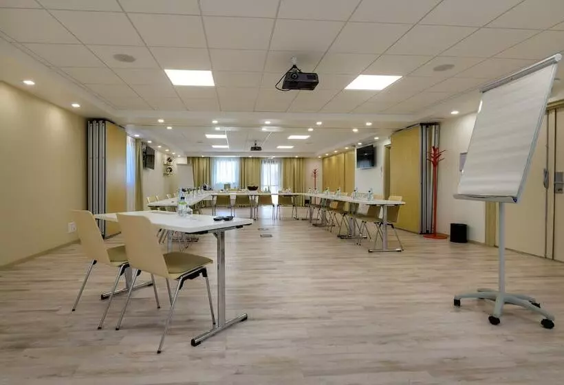 Hotelli Residence De Tourisme Ajaccio Amiraute