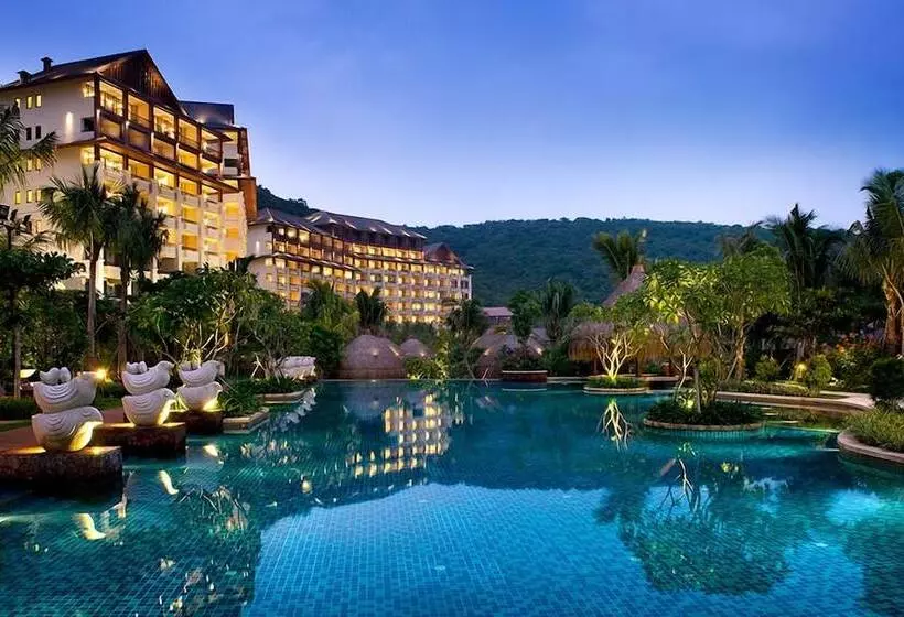 ホテル Shixishu Jianguo Yalong Bay Resort