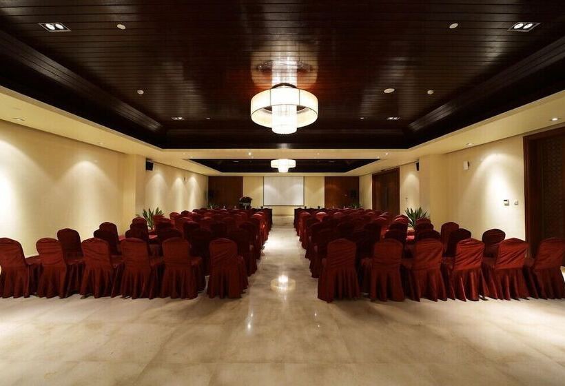 酒店 Shixishu Jianguo Yalong Bay Resort