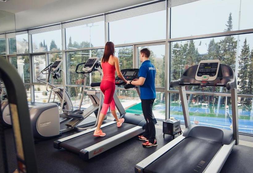 בית מלון כפרי Sanatory Zapolyarye