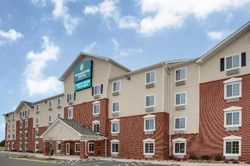 ホテル Woodspring Suites Fredericksburg