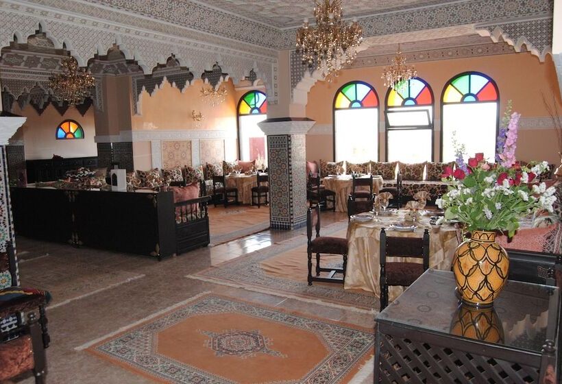 펜션 Collier De La Colombe