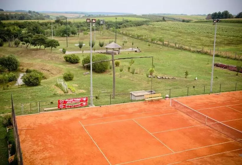 Majatalo Pansion Budimir