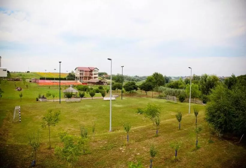 Majatalo Pansion Budimir