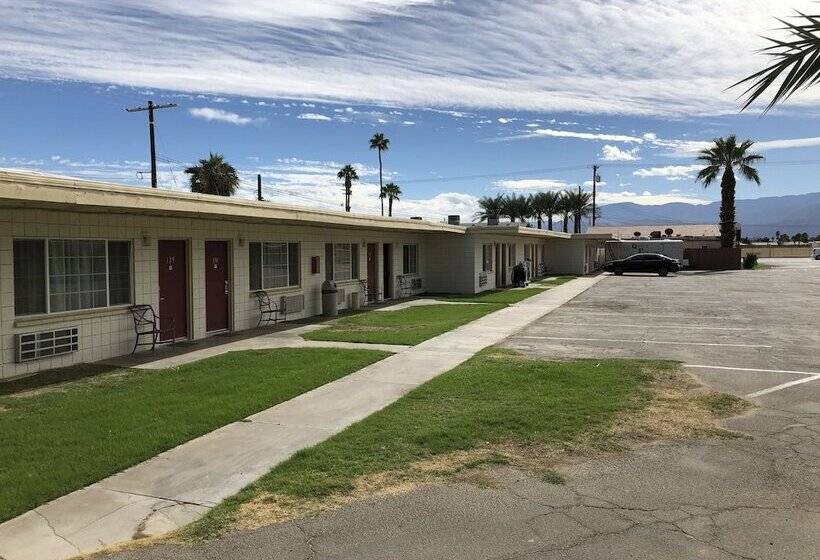 Western Sands Motel