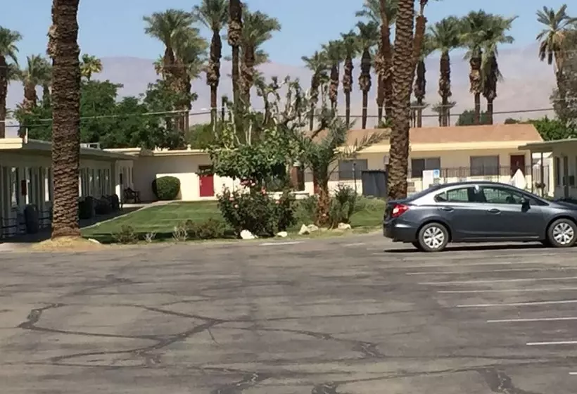 Western Sands Motel