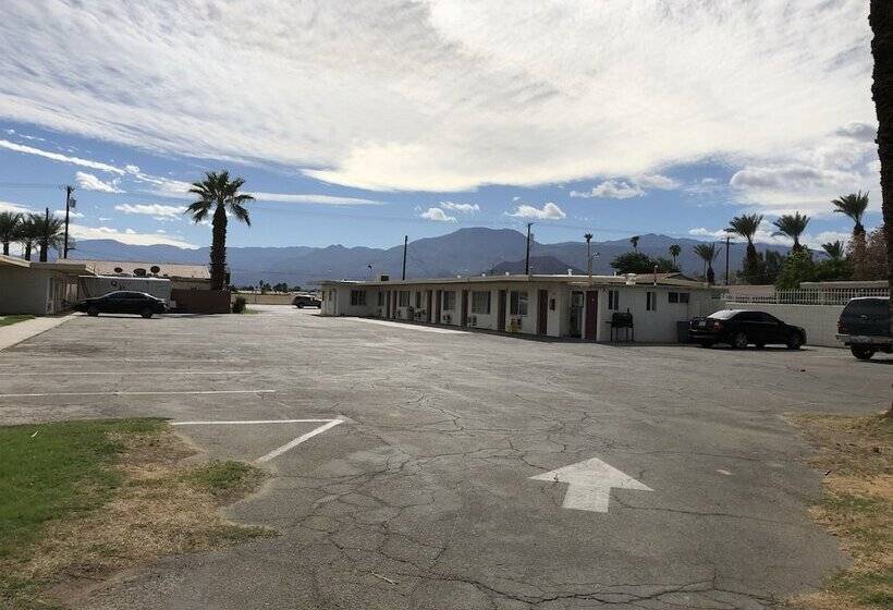 Western Sands Motel