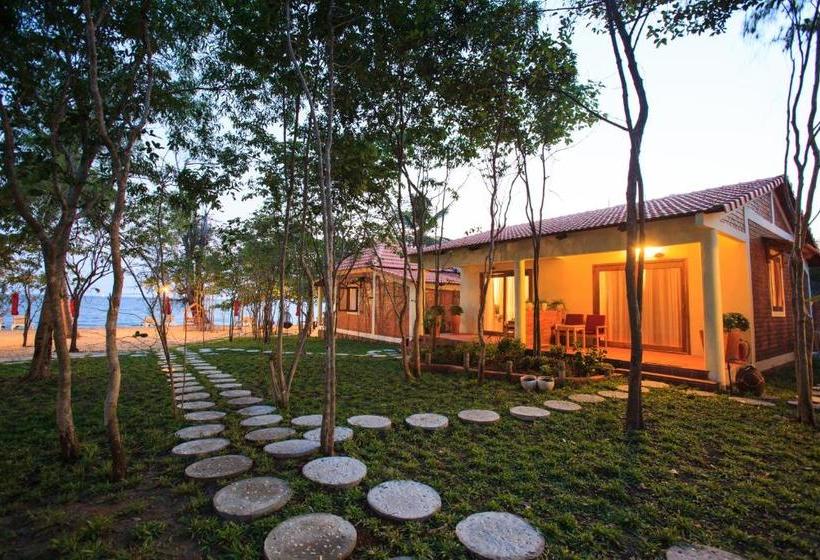 Wild Beach Phu Quoc Resort