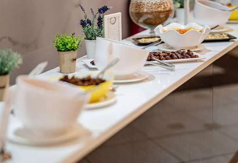 هتل Caretta Beach Resort & Waterpark