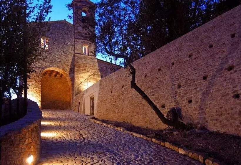 Castello Di Granarola Relais   Adults Friendly