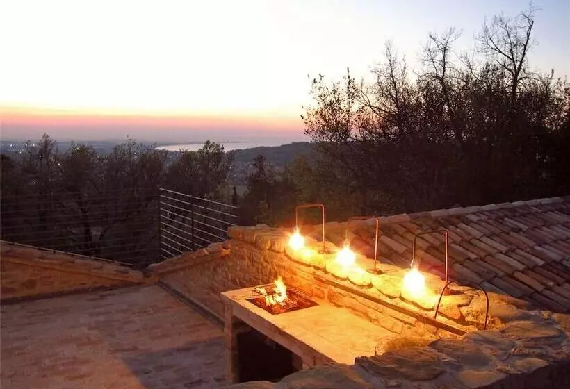 Castello Di Granarola Relais   Adults Friendly