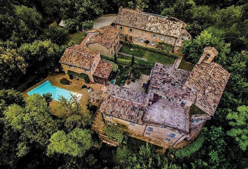 Castello Di Granarola Relais Adults Friendly