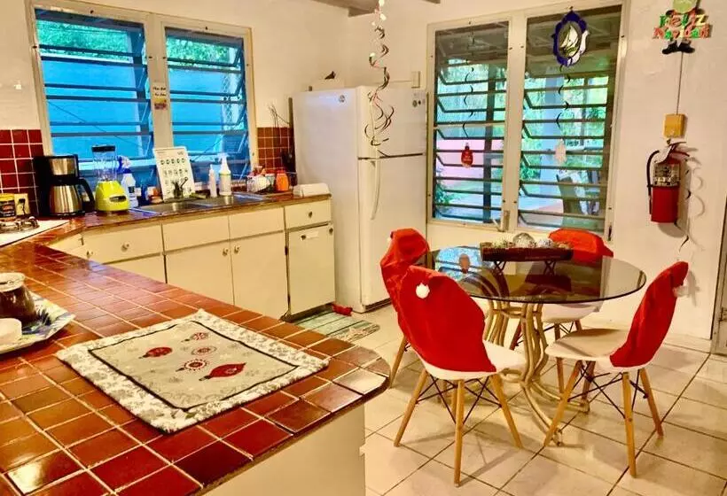 Esperanza Inn Guesthouse