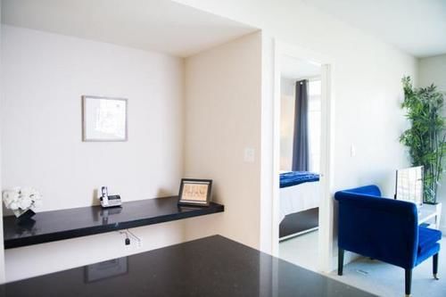 Executive Suites By Roseman - Luna