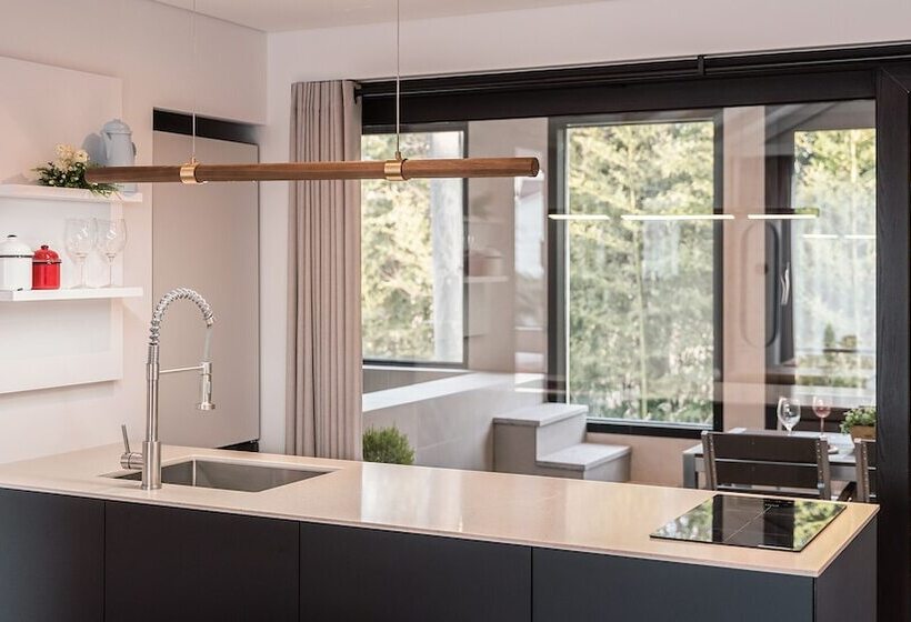 Hotel Albescent Pool Villa