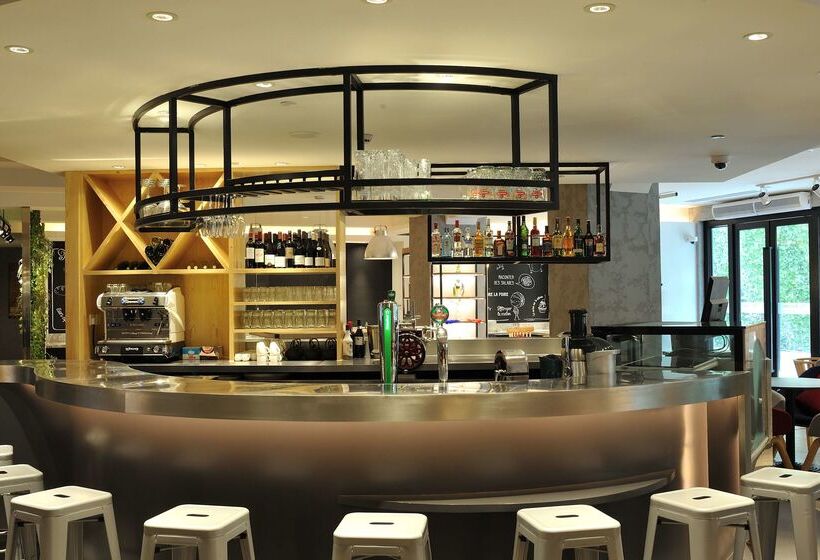 Otel Campanile Shanghai Railway Station And People S Square