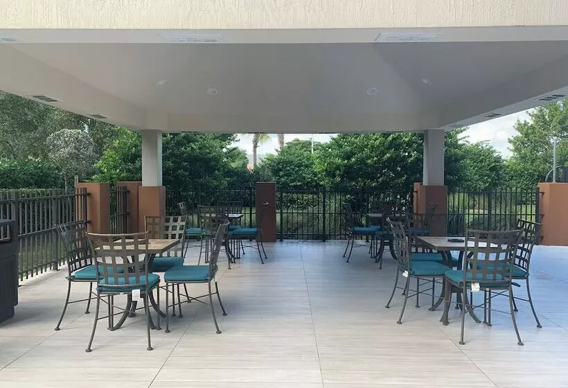 Hotelli Candlewood Suites   Miami Exec Airport   Kendall, An Ihg