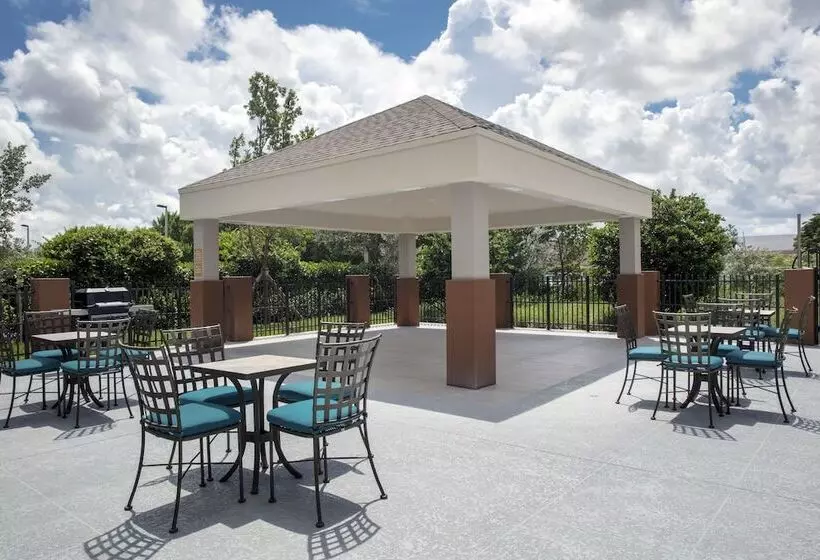 Hotelli Candlewood Suites   Miami Exec Airport   Kendall, An Ihg