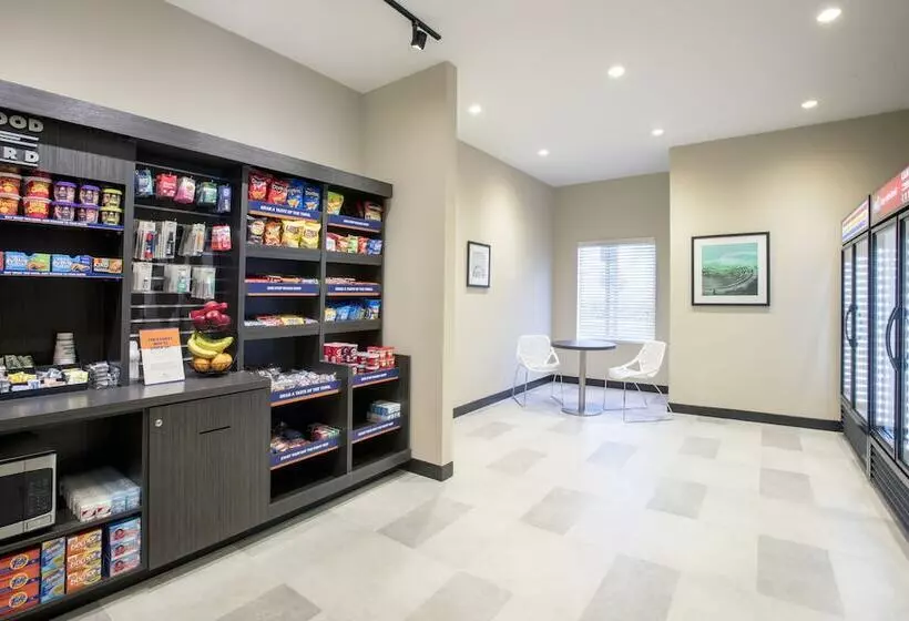 Hotelli Candlewood Suites   Miami Exec Airport   Kendall, An Ihg